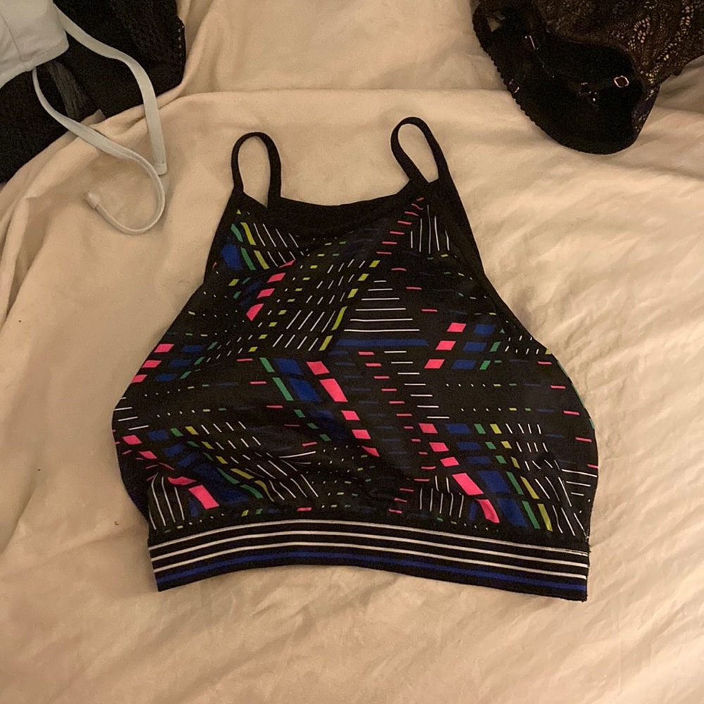 Sports bra